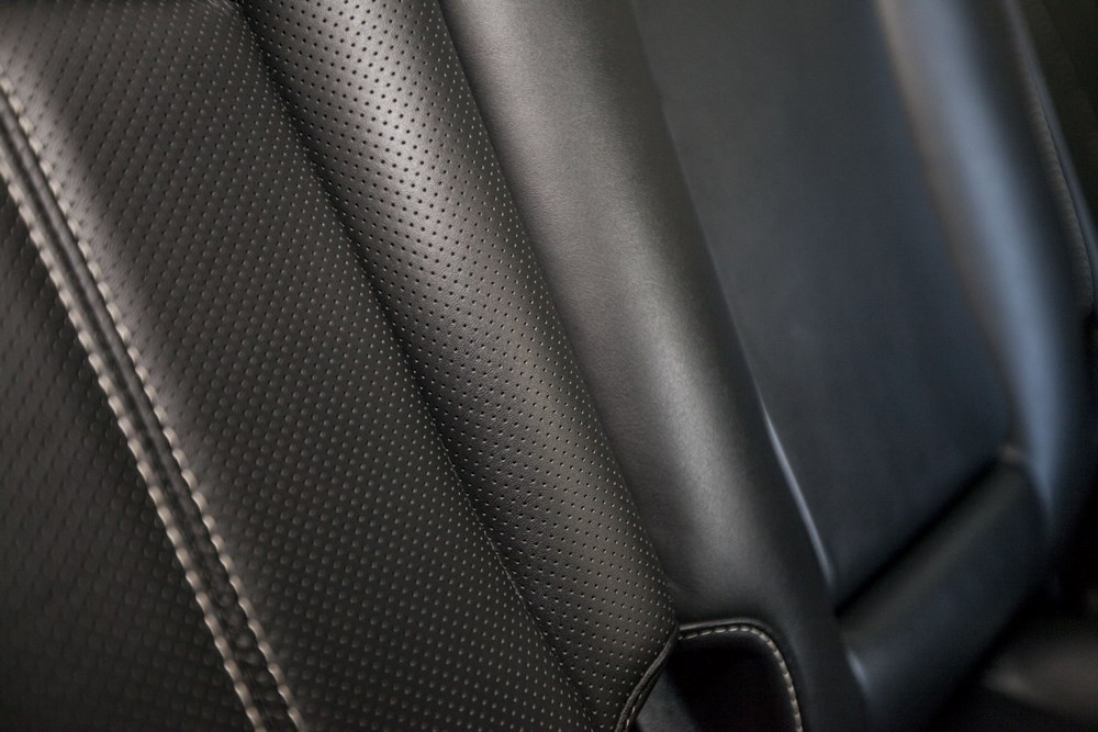 sieges auto en cuir